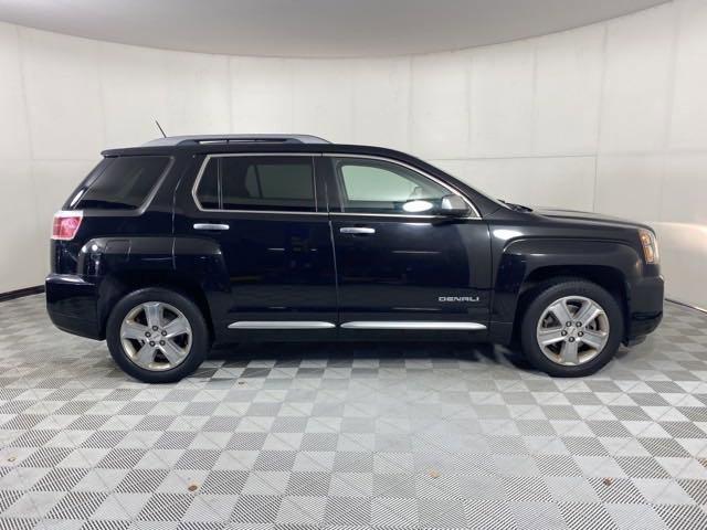 2017 GMC Terrain Vehicle Photo in MEDINA, OH 44256-9001