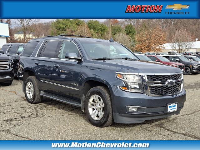 Chevrolet Tahoe's photo