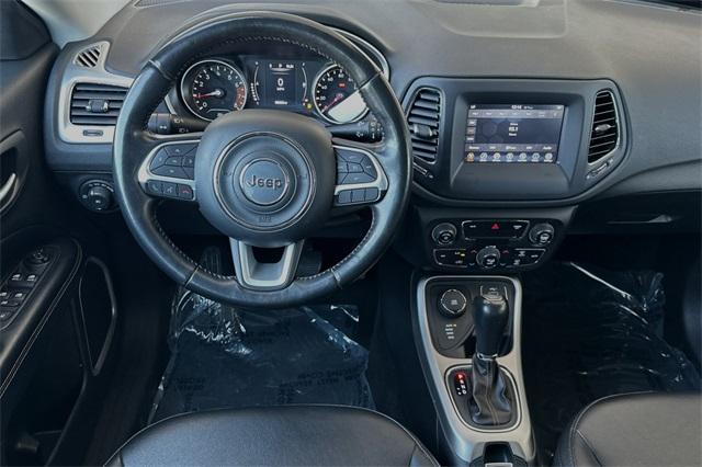 2019 Jeep Compass Vehicle Photo in ELK GROVE, CA 95757-8703