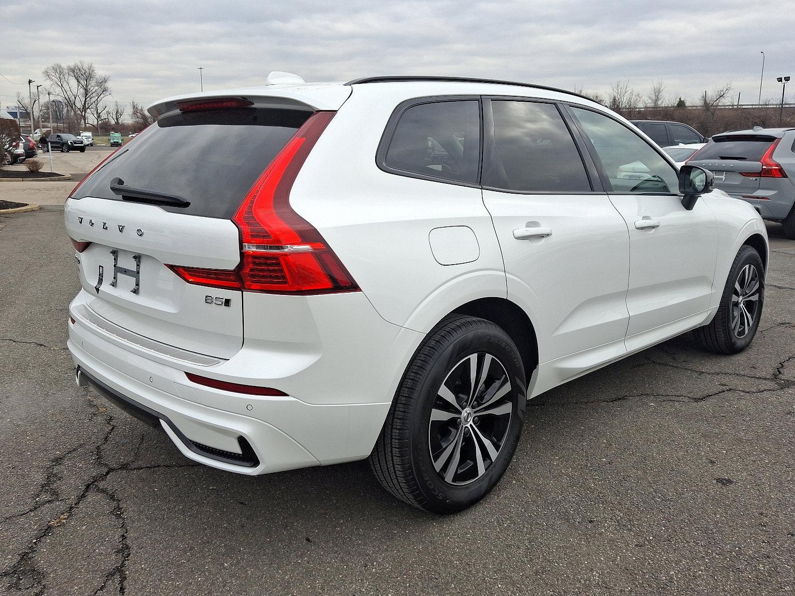 2025 Volvo XC60 Vehicle Photo in Trevose, PA 19053