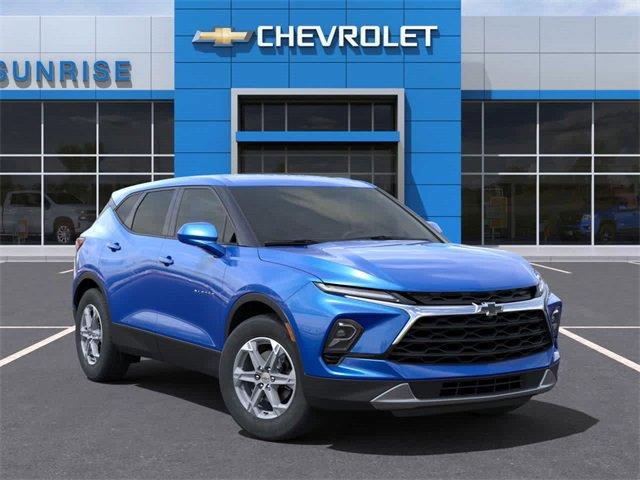 2024 Chevrolet Blazer Vehicle Photo in COLLIERVILLE, TN 38017-9006
