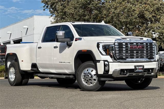 2025 GMC Sierra 3500 HD Vehicle Photo in ELK GROVE, CA 95757-8703