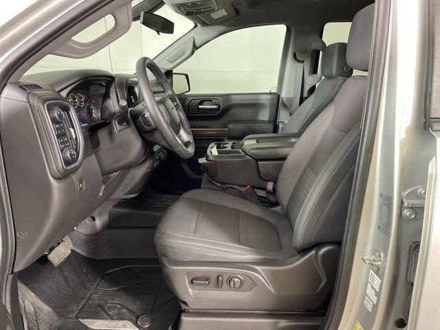 2019 Chevrolet Silverado 1500 Vehicle Photo in PHOENIX, AZ 85014-3381