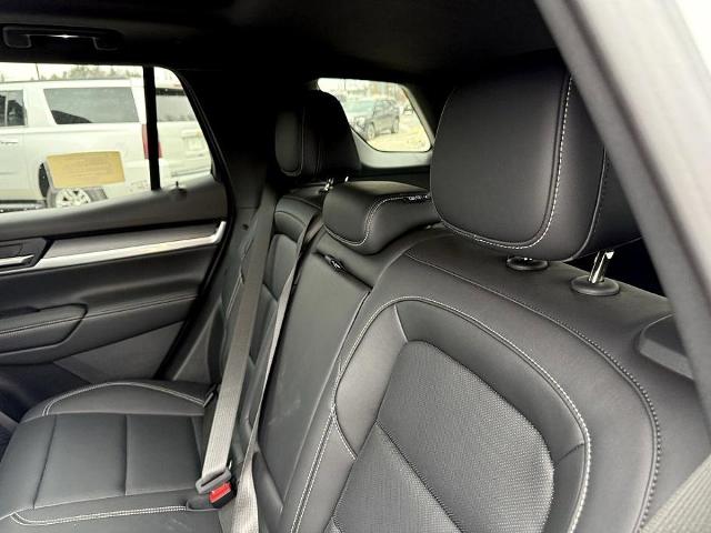 2025 GMC Terrain Vehicle Photo in CHICOPEE, MA 01020-5001