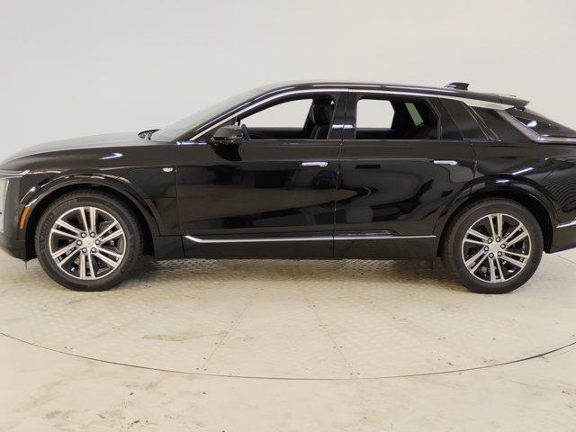 2025 Cadillac LYRIQ Vehicle Photo in PINEVILLE, NC 28134-8495