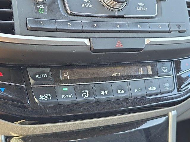 2016 Honda Accord Sedan Vehicle Photo in Pleasant Hills, PA 15236