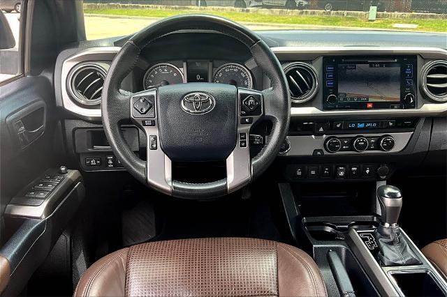 2018 Toyota Tacoma Vehicle Photo in Houston, TX 77007