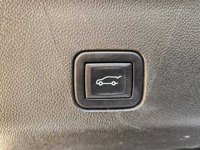 2022 Cadillac Escalade Vehicle Photo in Grapevine, TX 76051