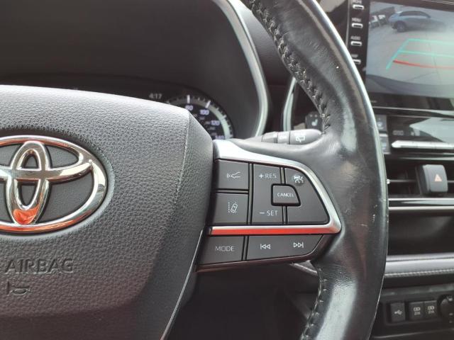 2021 Toyota Highlander Vehicle Photo in Tampa, FL 33612