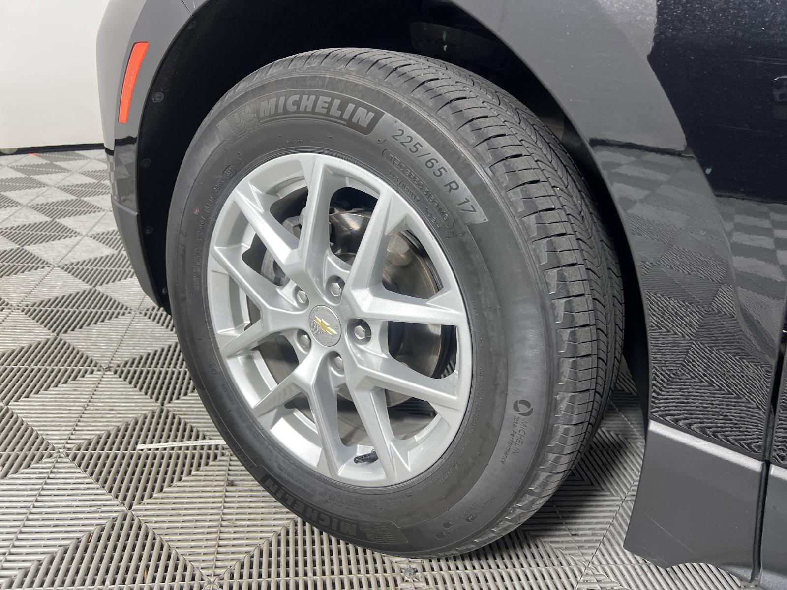 2023 Chevrolet Equinox Vehicle Photo in GEORGETOWN, TX 78626-7508