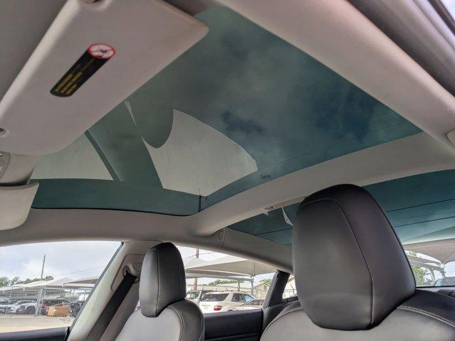 2018 Tesla Model 3 Vehicle Photo in SELMA, TX 78154-1460