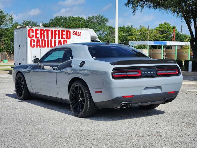 2022 Dodge Challenger Vehicle Photo in DENTON, TX 76210-9321