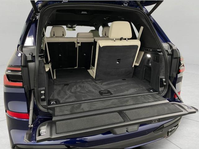 2025 BMW X7 xDrive40i Vehicle Photo in Appleton, WI 54913