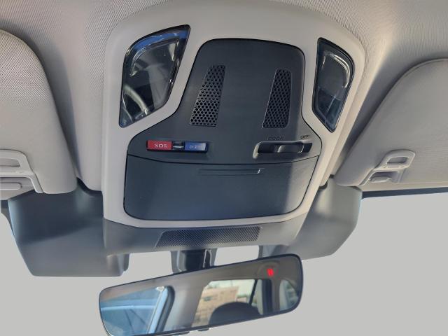 2025 Subaru Outback Vehicle Photo in Green Bay, WI 54304