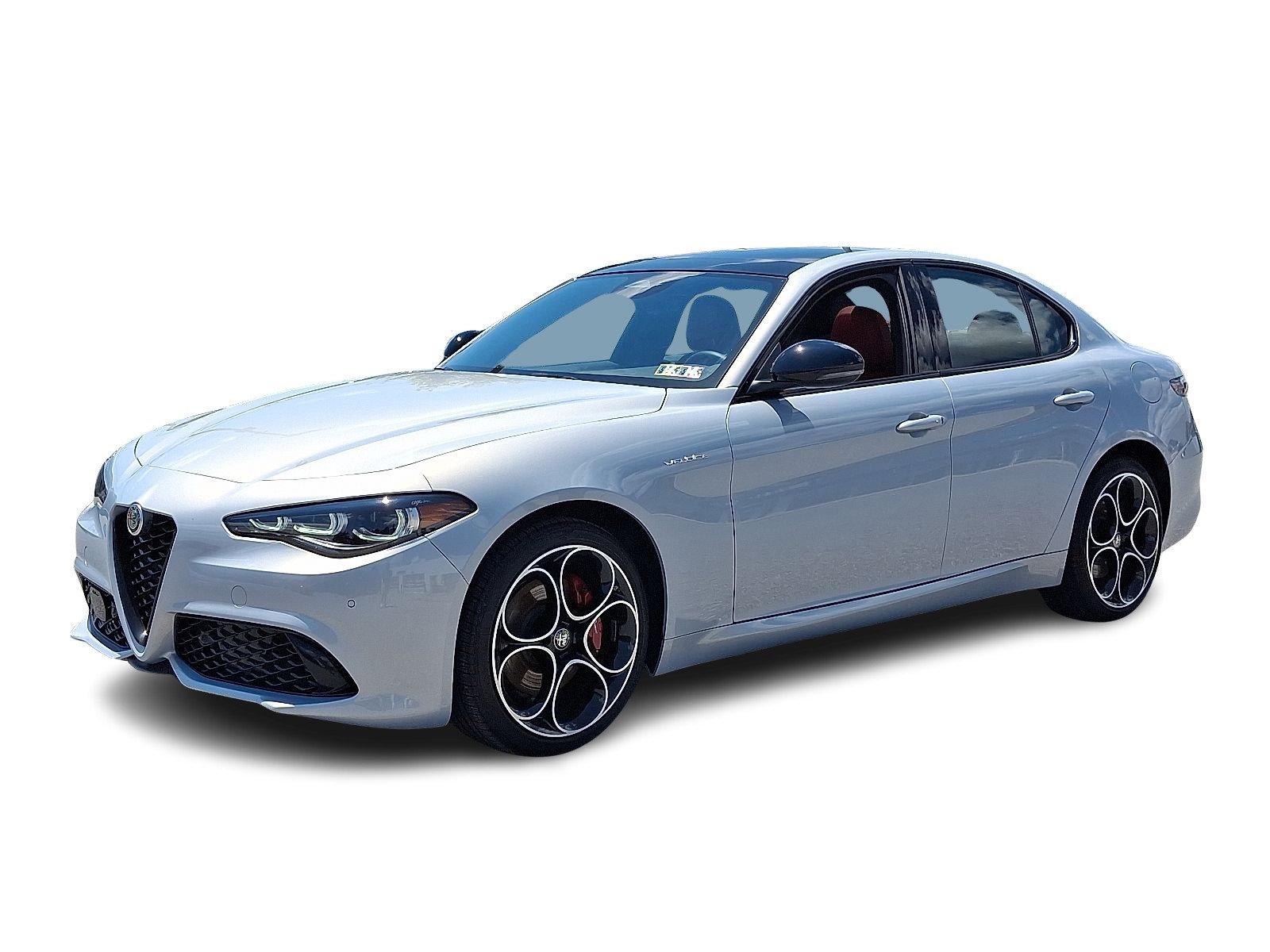 2025 Alfa Romeo Giulia Vehicle Photo in Mechanicsburg, PA 17050