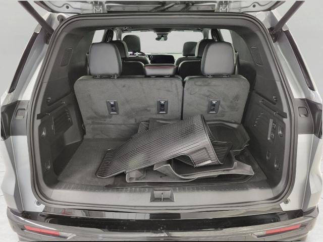 2024 Chevrolet Traverse Vehicle Photo in APPLETON, WI 54914-4656