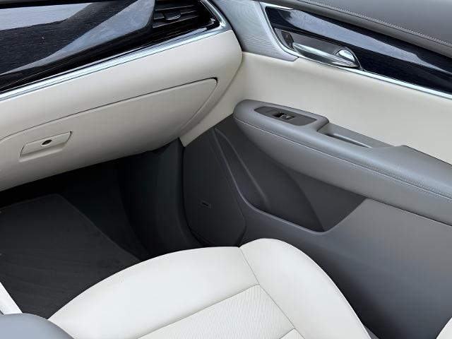 2023 Cadillac XT6 Vehicle Photo in MADISON, WI 53713-3220