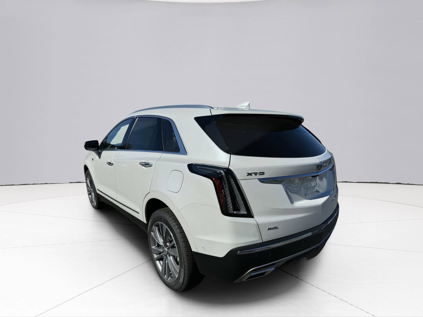 2024 Cadillac XT5 Vehicle Photo in LEOMINSTER, MA 01453-2952