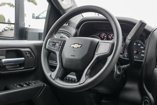 2024 Chevrolet Silverado 2500 HD Vehicle Photo in VENTURA, CA 93003-8585