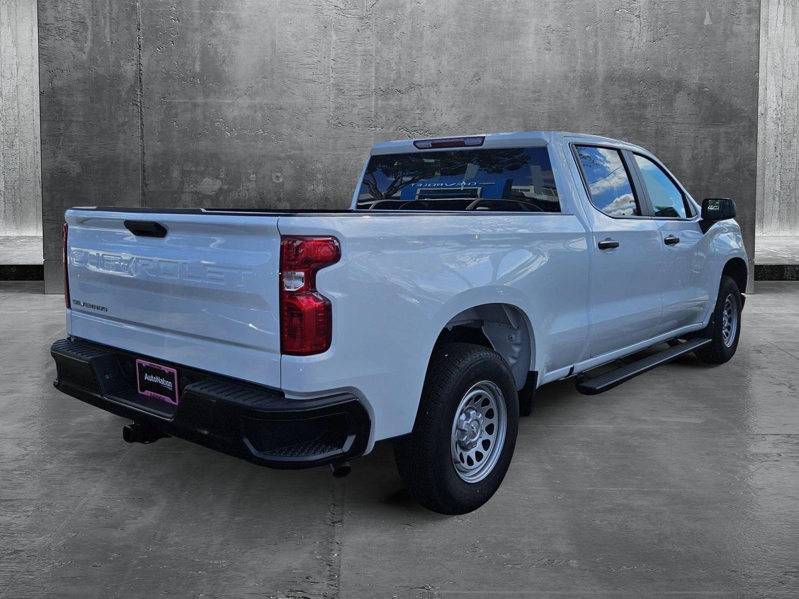 2025 Chevrolet Silverado 1500 Vehicle Photo in GREENACRES, FL 33463-3207