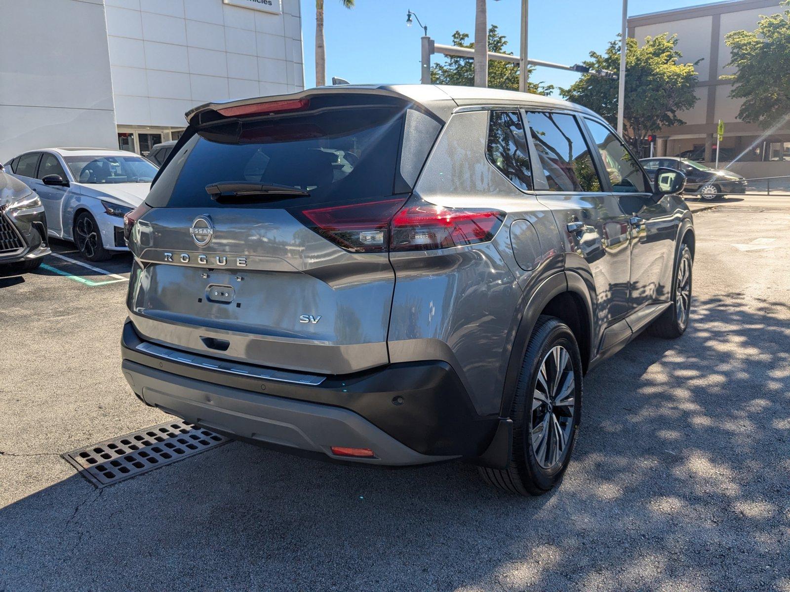 2022 Nissan Rogue Vehicle Photo in Miami, FL 33135