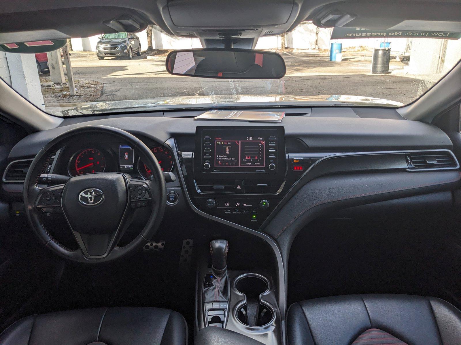 2021 Toyota Camry Vehicle Photo in GREENACRES, FL 33463-3207