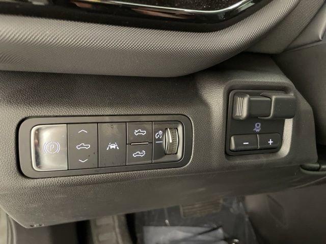 2024 Chevrolet Silverado EV Vehicle Photo in PHOENIX, AZ 85014-3381