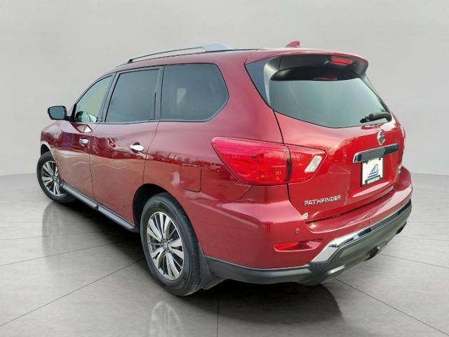 2019 Nissan Pathfinder Vehicle Photo in Appleton, WI 54914