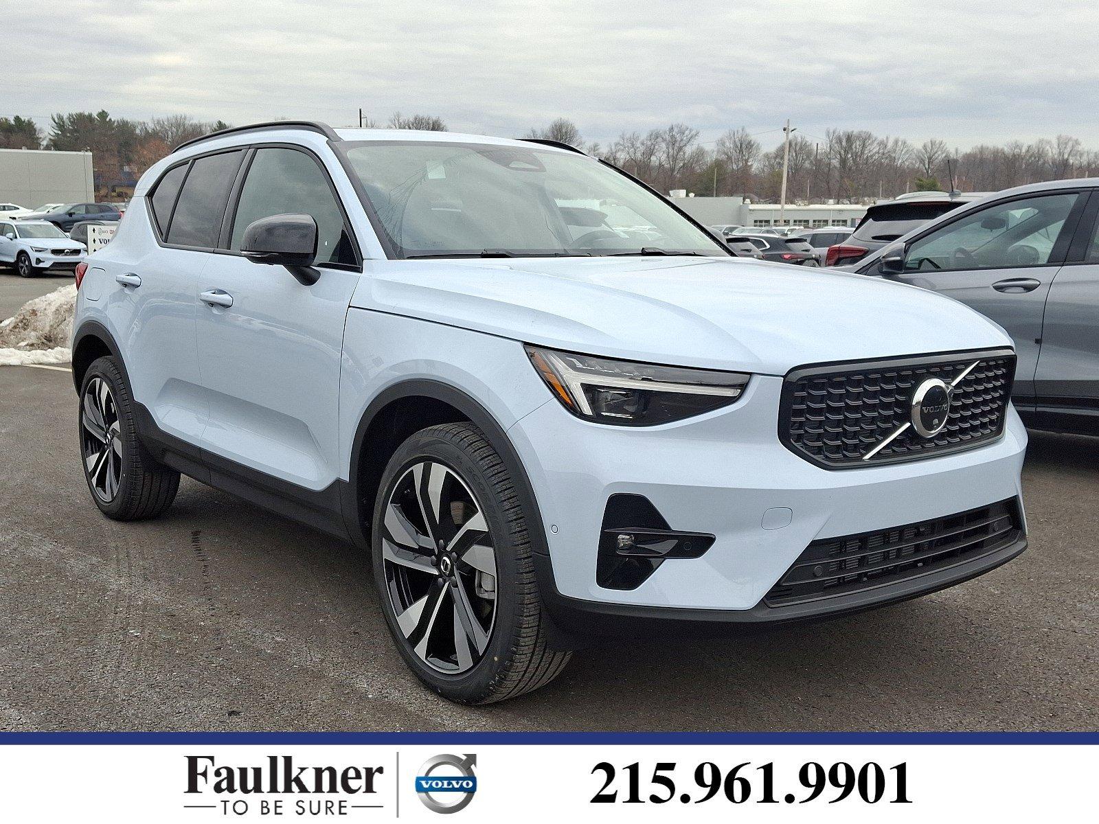 2025 Volvo XC40 Vehicle Photo in Trevose, PA 19053