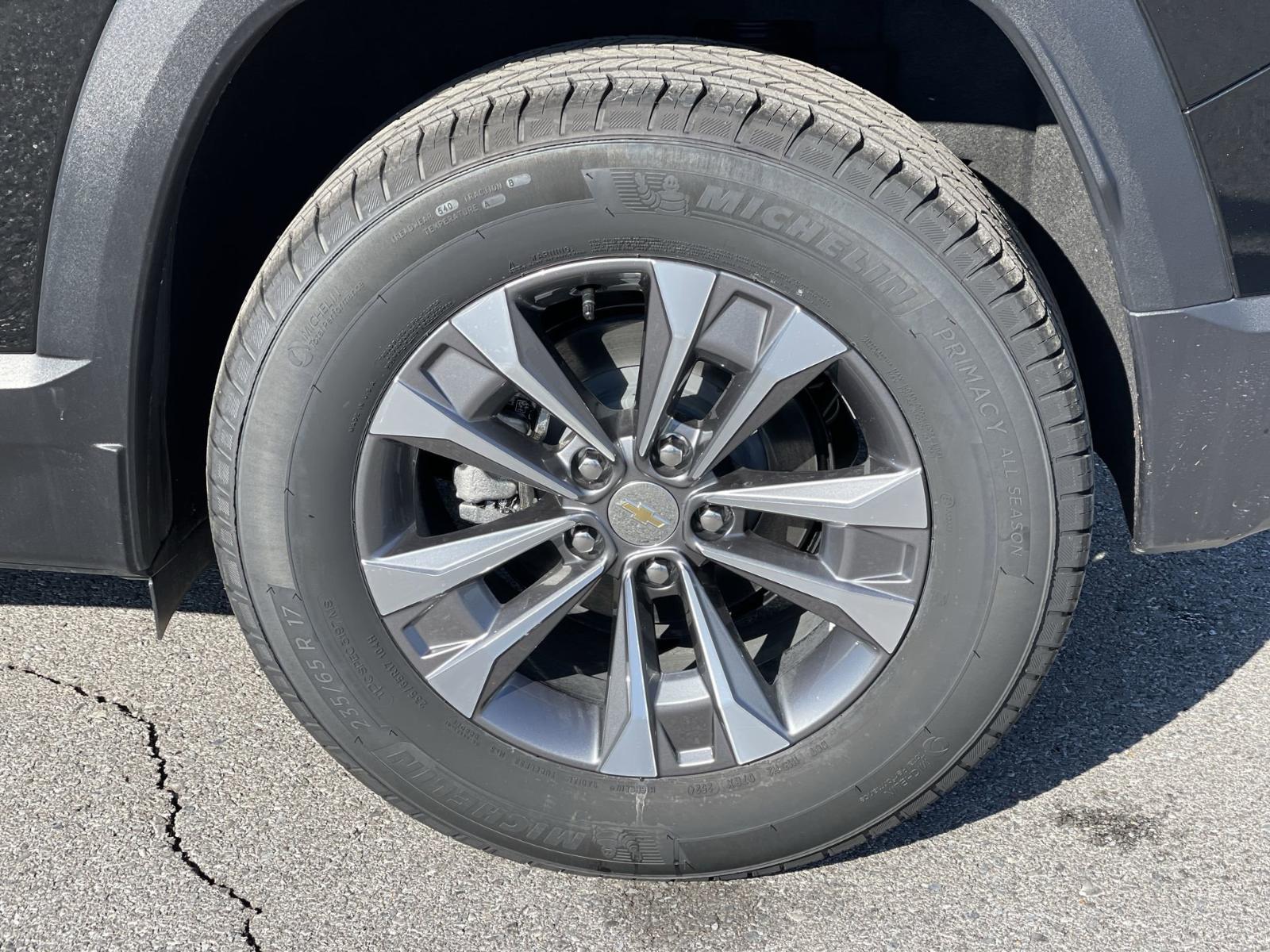 2025 Chevrolet Equinox Vehicle Photo in BENTONVILLE, AR 72712-4322