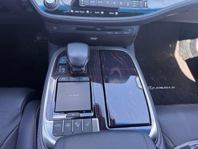 2022 Lexus LS Vehicle Photo in DELRAY BEACH, FL 33483-3294