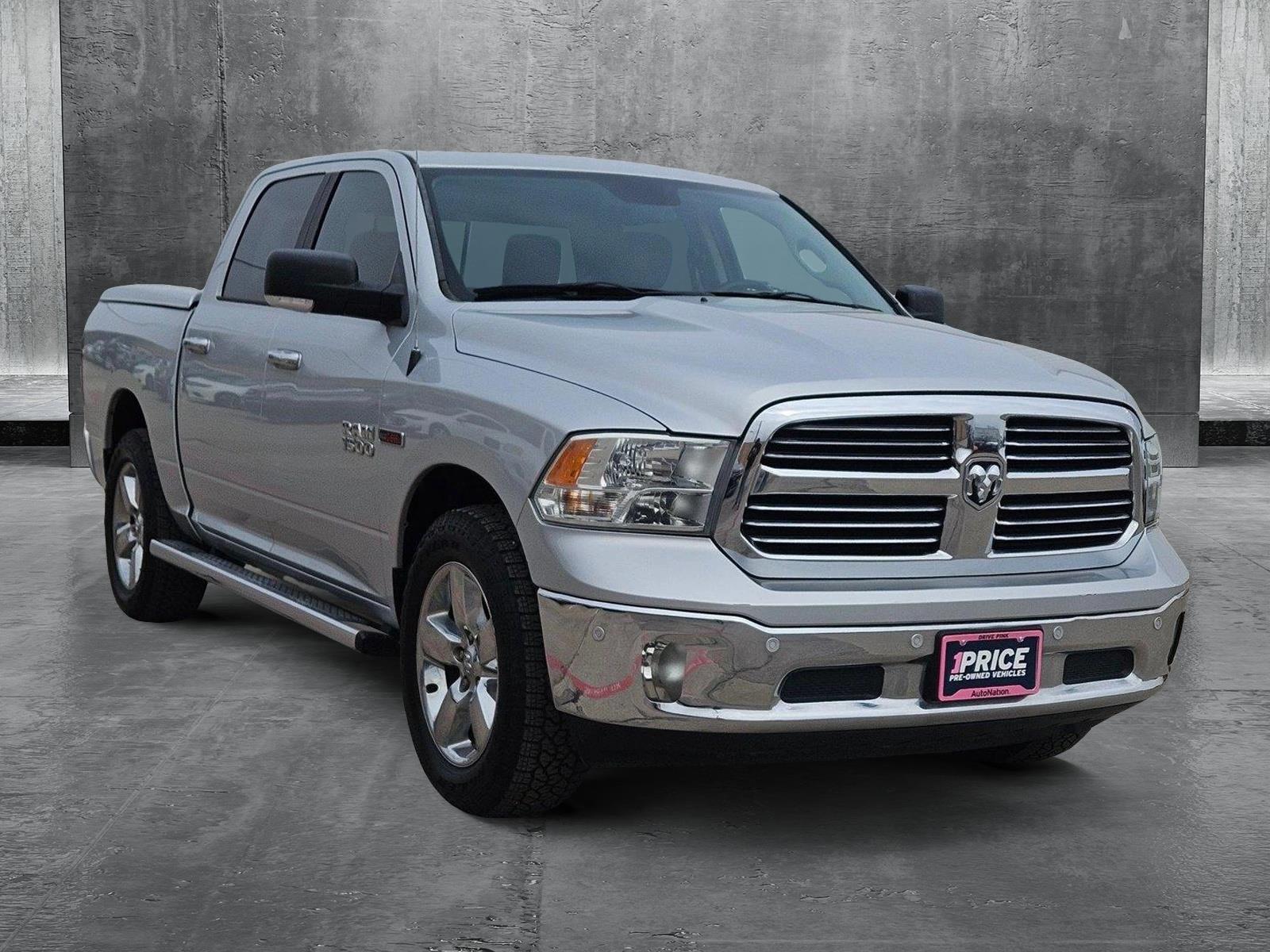 2015 Ram 1500 Vehicle Photo in NORTH RICHLAND HILLS, TX 76180-7199