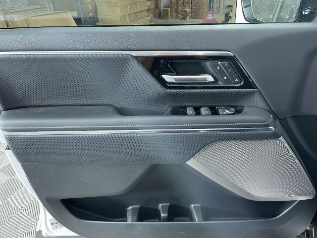2025 GMC Sierra EV Vehicle Photo in GILBERT, AZ 85297-0402
