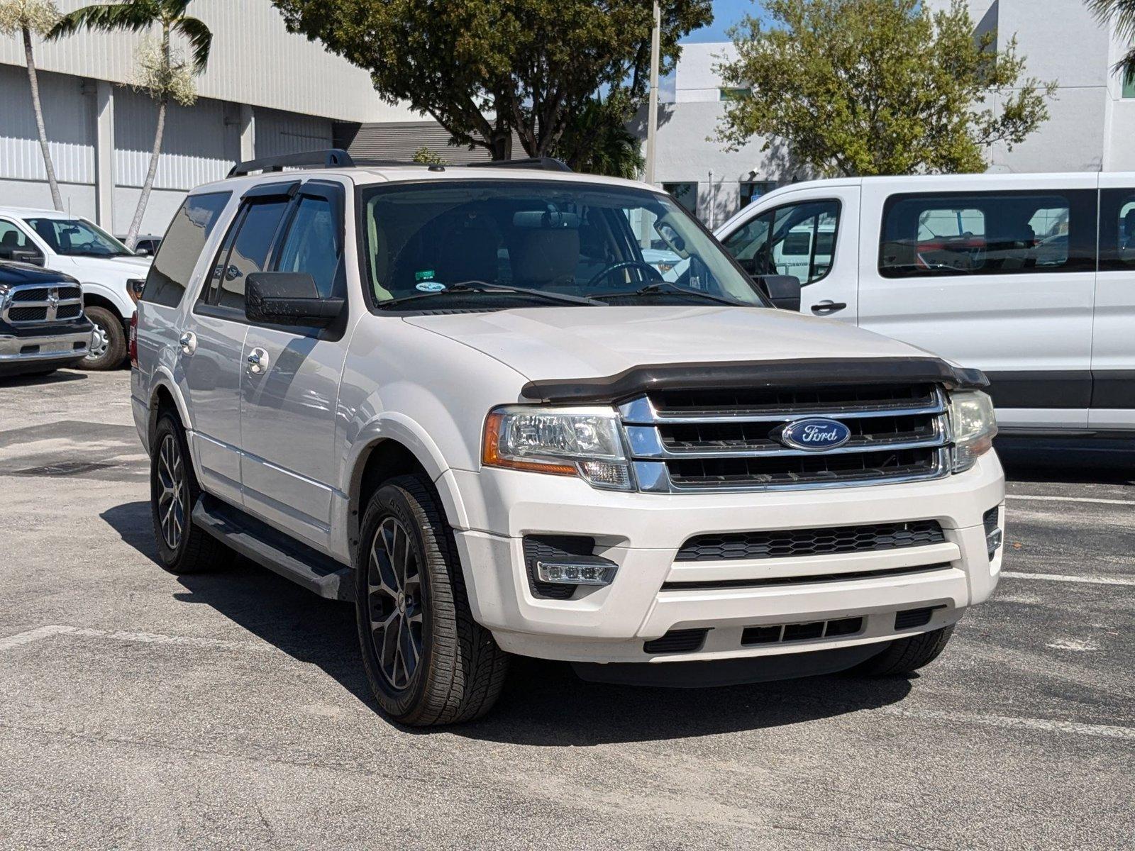 2017 Ford Expedition Vehicle Photo in Miami, FL 33015