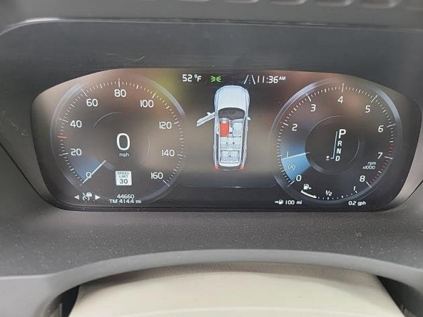 2022 Volvo XC90 Vehicle Photo in Trevose, PA 19053