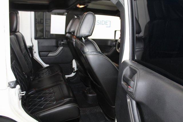 2016 Jeep Wrangler Unlimited Vehicle Photo in SAINT CLAIRSVILLE, OH 43950-8512