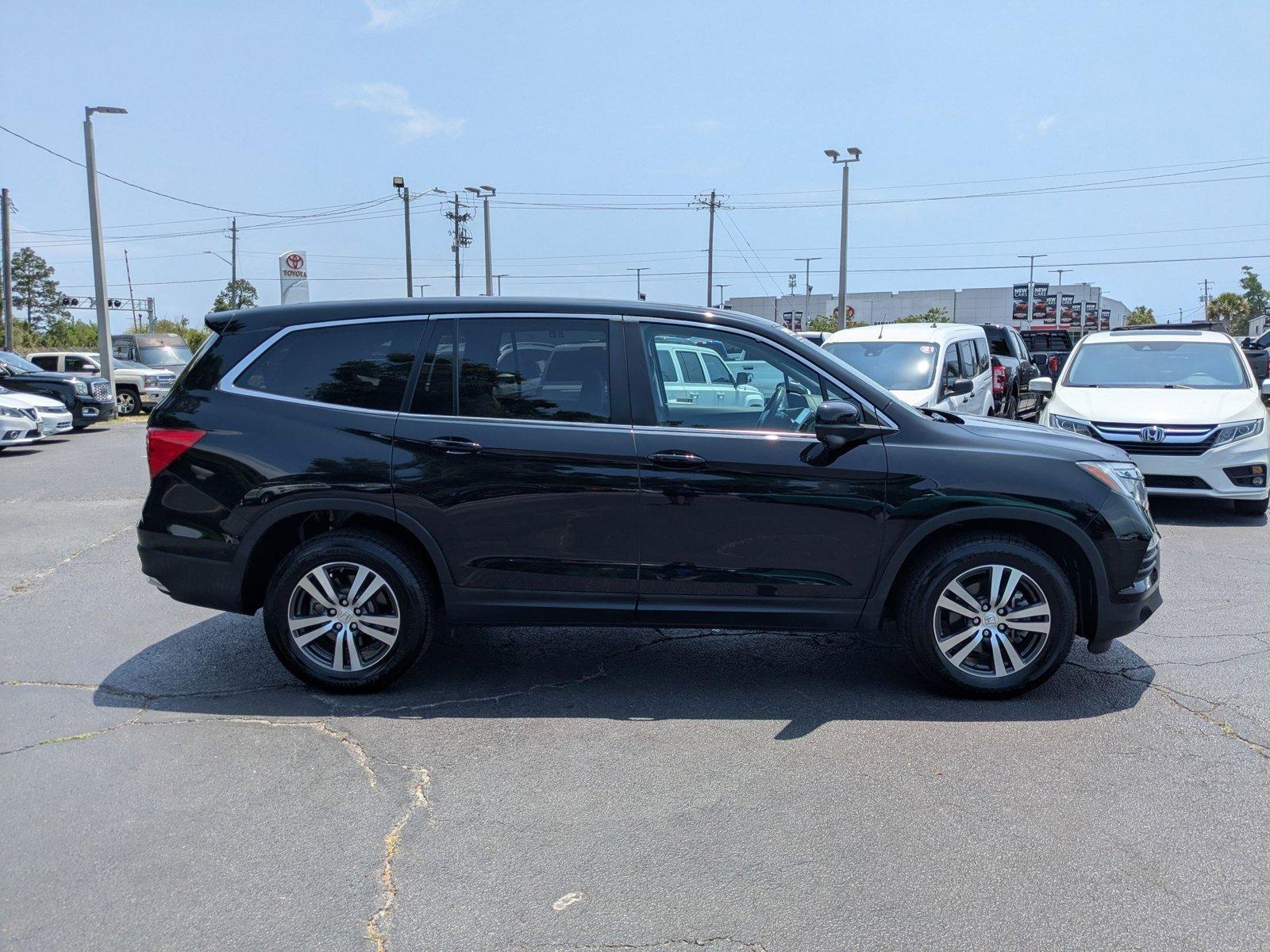 2017 Honda Pilot Vehicle Photo in Panama City, FL 32401