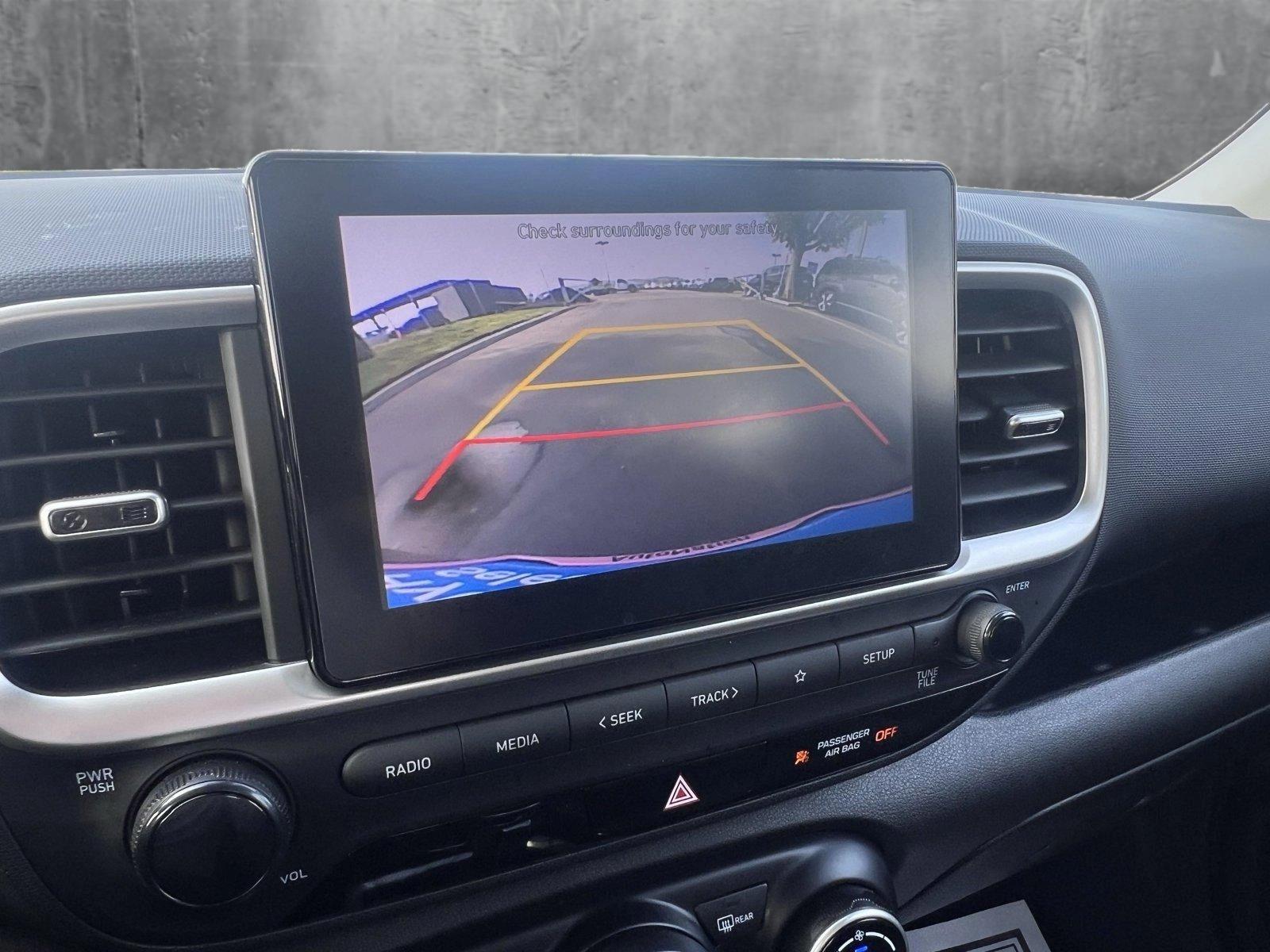 2022 Hyundai VENUE Vehicle Photo in Santa Clarita, CA 91355