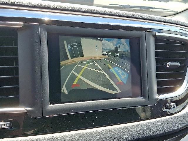 2019 Chrysler Pacifica Vehicle Photo in HARRISBURG, PA 17111-1033