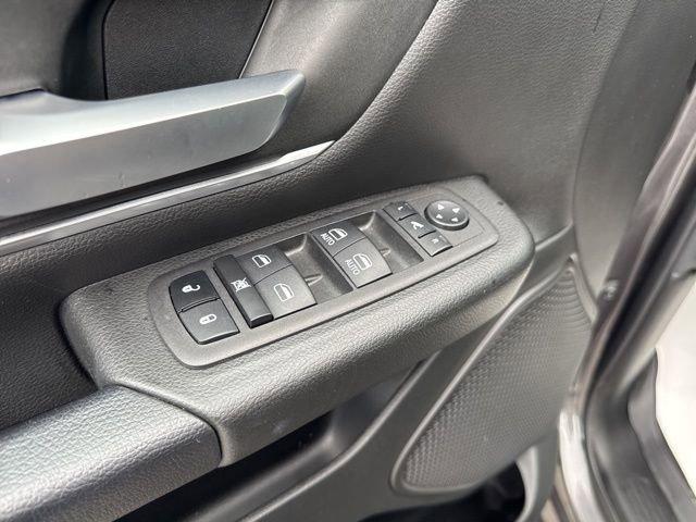 2023 Ram 1500 Vehicle Photo in MEDINA, OH 44256-9631