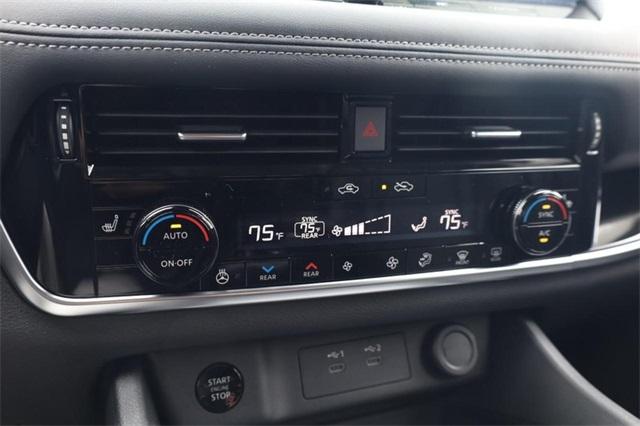 2025 Nissan Rogue Vehicle Photo in Hazelwood, MO 63042