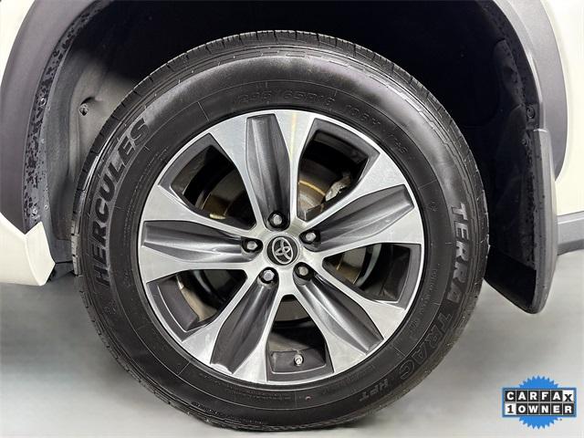 2020 Toyota Highlander Vehicle Photo in Puyallup, WA 98371