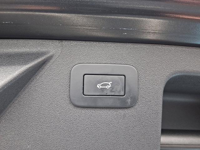 2023 Land Rover Discovery Sport Vehicle Photo in HARRISBURG, PA 17111-1033