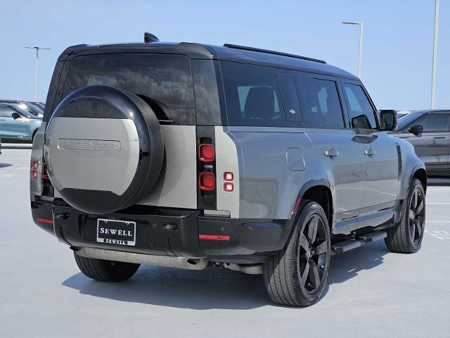 2024 Defender Vehicle Photo in AUSTIN, TX 78717