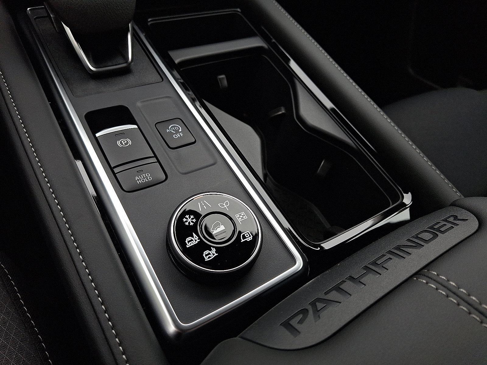 2025 Nissan Pathfinder Vehicle Photo in Jenkintown, PA 19046