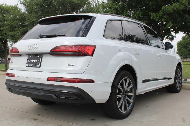 2024 Audi Q7 Vehicle Photo in HOUSTON, TX 77090