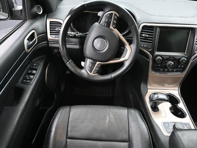 2015 Jeep Grand Cherokee Vehicle Photo in Cedar Rapids, IA 52402