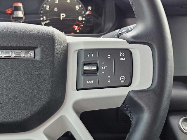 2025 Defender Vehicle Photo in AUSTIN, TX 78717