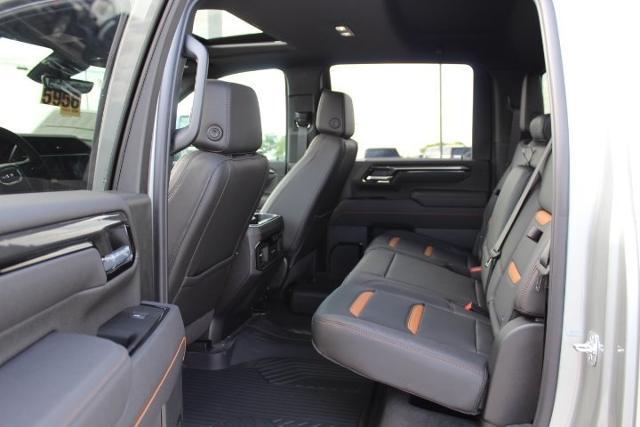 2025 GMC Sierra 2500 HD Vehicle Photo in Greenville, TX 75402
