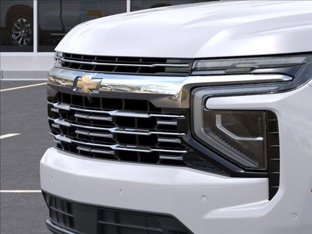 2025 Chevrolet Suburban Vehicle Photo in EMPORIA, VA 23847-1235